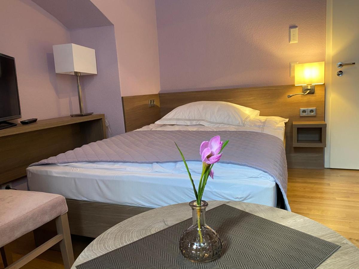 Pension Jeske Heidelberg Exteriör bild